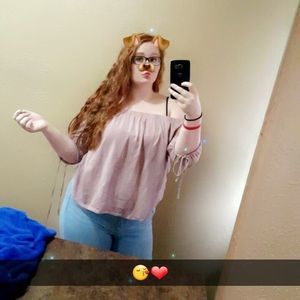 Meet your Posher, Britnee